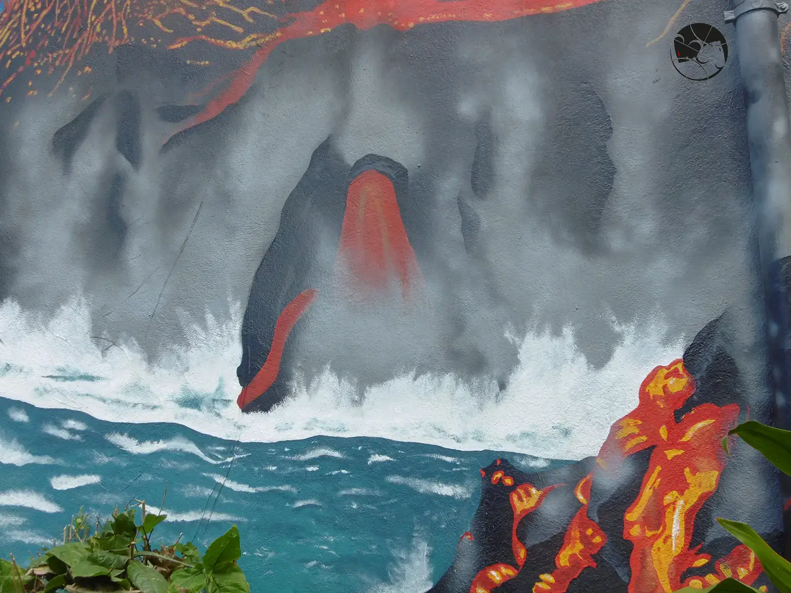 fresque_volcan_dans_la_mer_b.webp